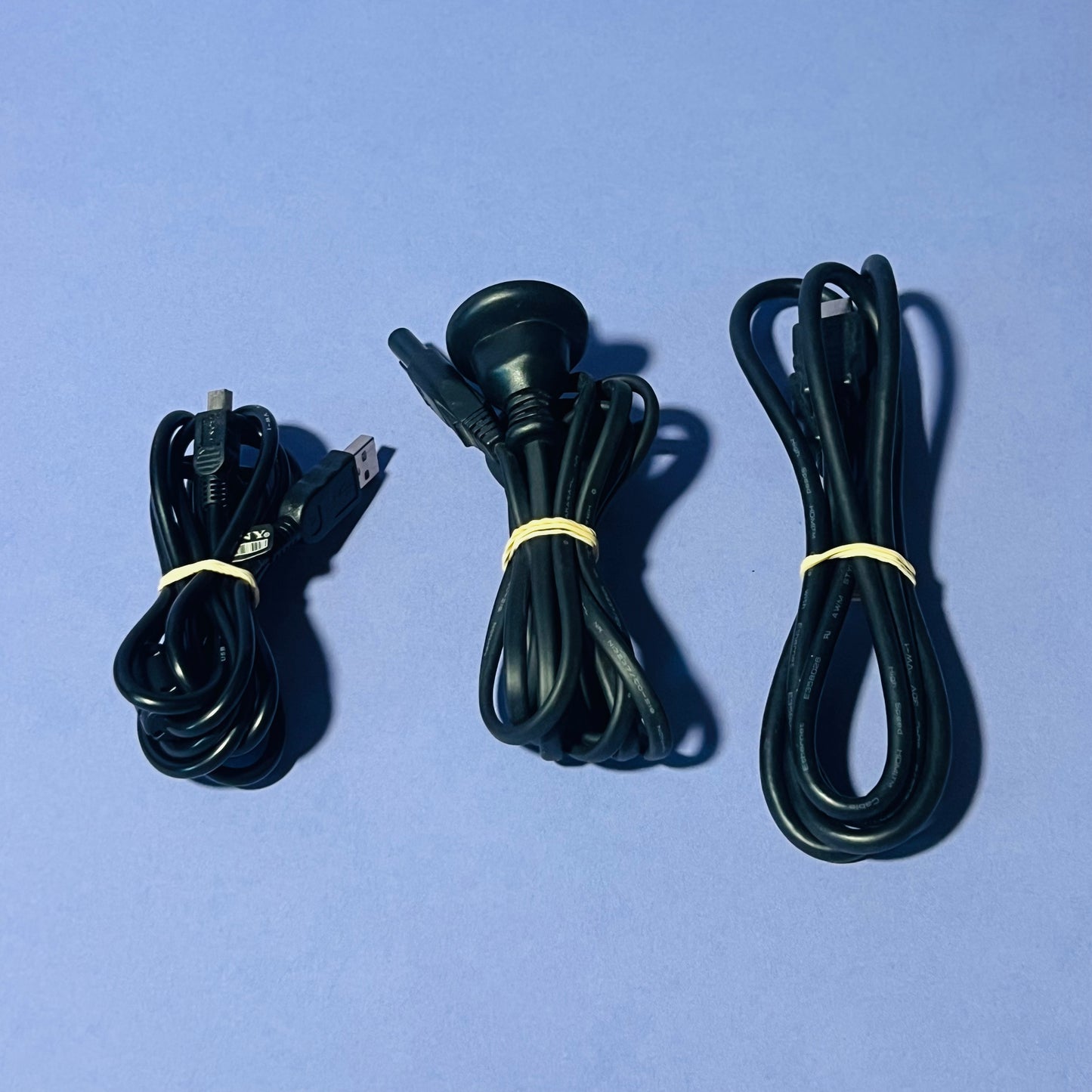 PlayStation 3 Slim Console 320GB Black w/Controller & Cords - Console