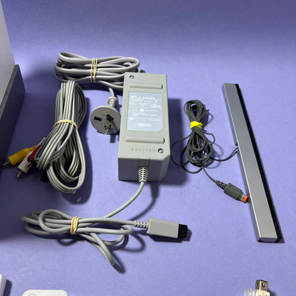 Nintendo Wii Console - Console
